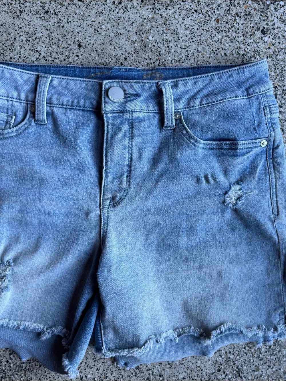 7 SEVEN FOR ALL MANKIND | 8 | Weekend Short Blue Denim The Straight Cutoff Denim